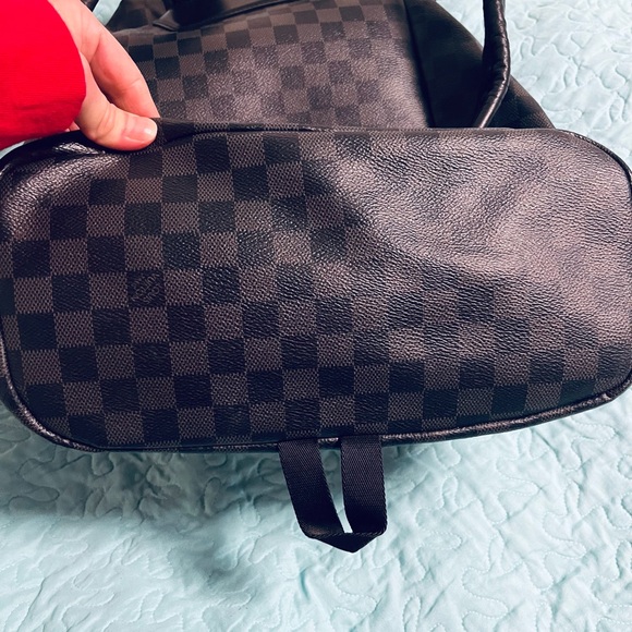 Large Louis Vuitton Backpack - Picture 4 of 13